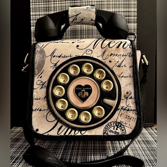 Rebooted Boujee’ Bag W/ Betsey Johnson 🩷 - Picture 1 of 6